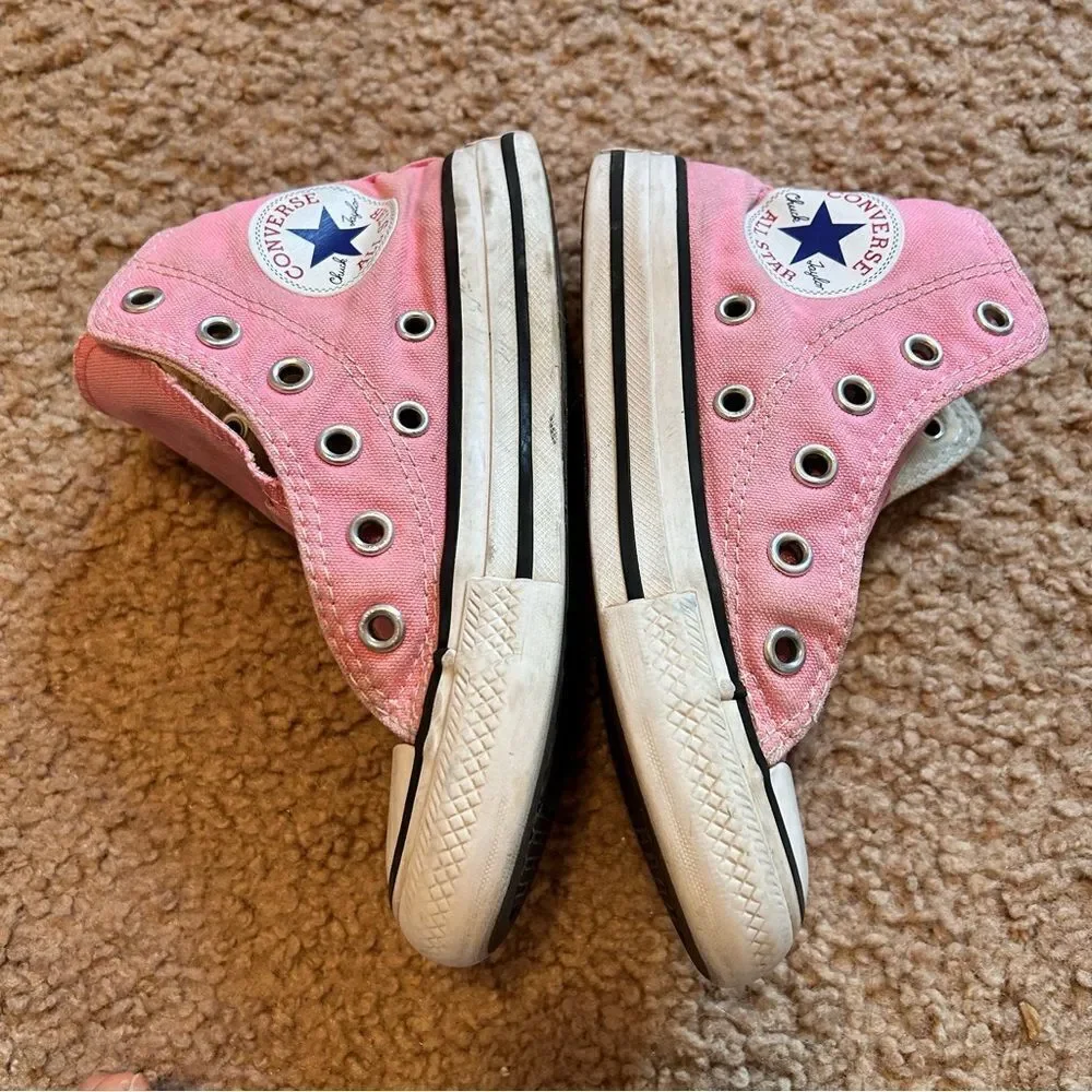 Converse | Pink Hightop Chuck Taylor, Size 11